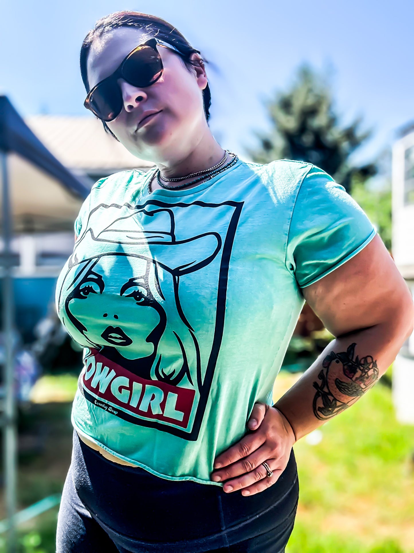 Cowgirl Cropped Acid wash T-shirt turquoise