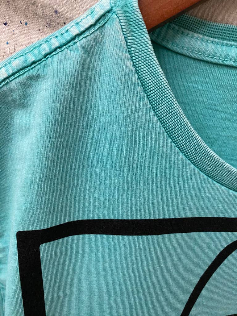 Cowgirl Cropped Acid wash T-shirt turquoise