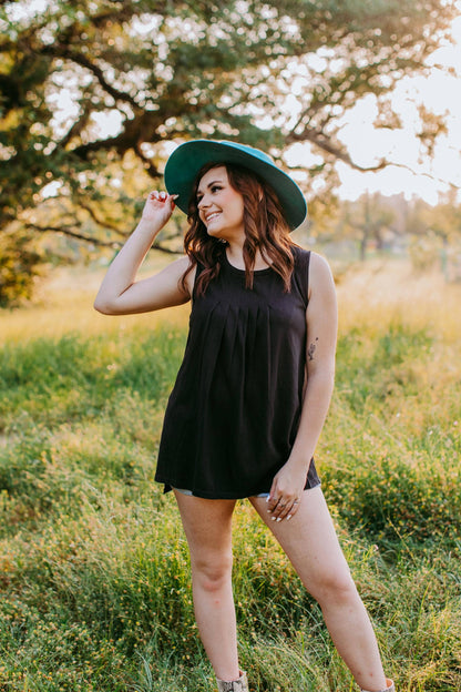 Dodge City Sleeveless Pintucked Tank Black